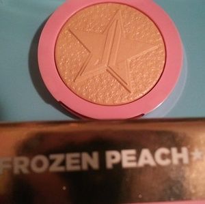 Jeffree Star Supreme frost